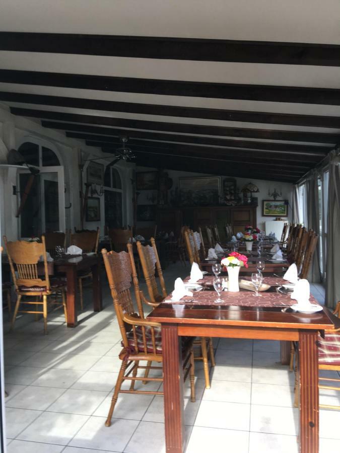 Hotel Restaurant Normandie Schildow Exterior photo